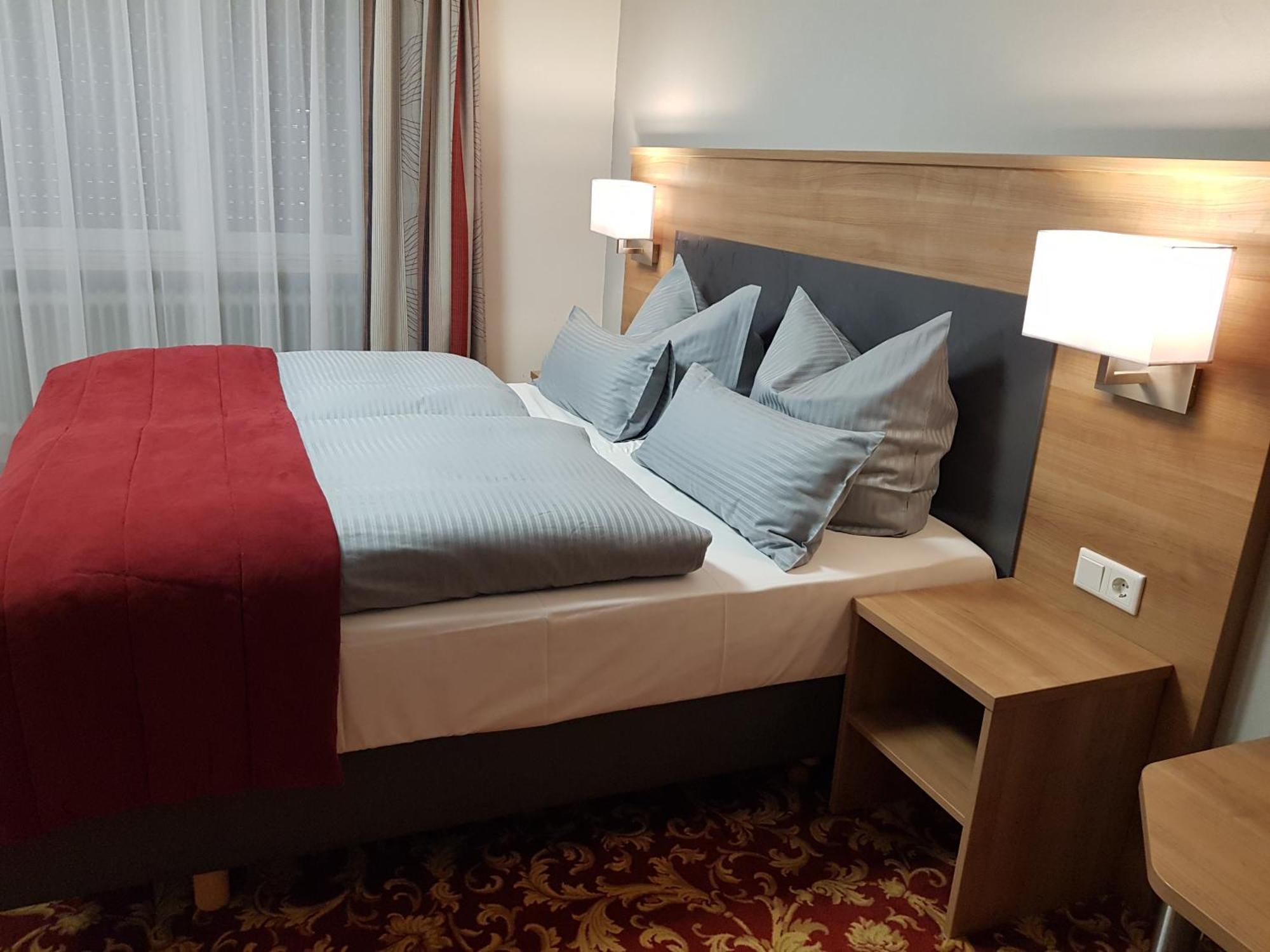 Hotel Landgasthof Hirsch Marktlustenau Esterno foto